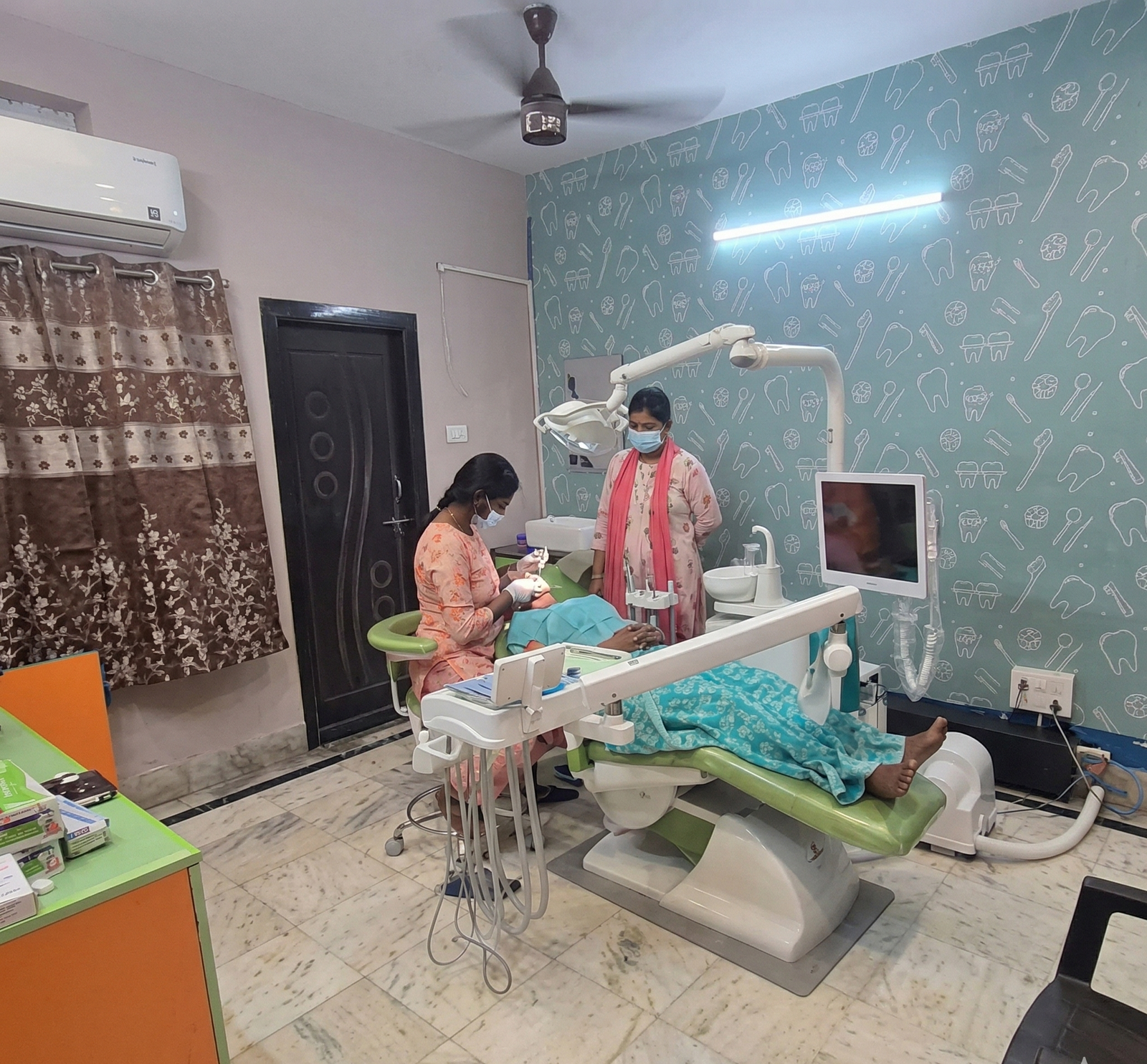 SS Dental Clinic Professional Care